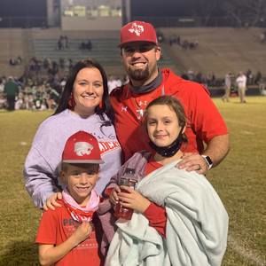 Meet your Posher, Chase